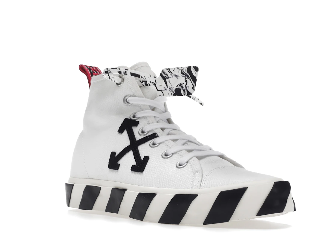 Vue 6 de OFF-WHITE Vulcanized Mid Top Black Arrow