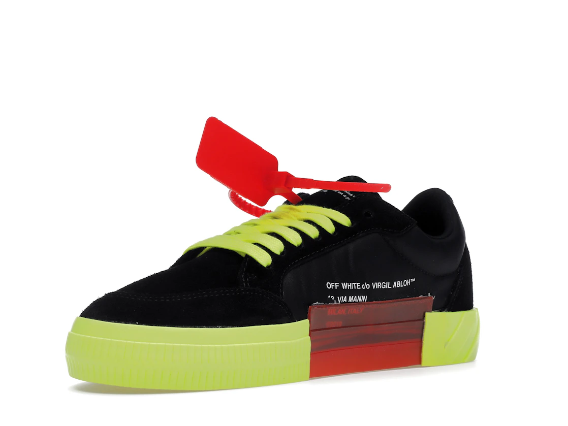 Vue 15 de Off-White Low Vulc Black Fluo Yellow
