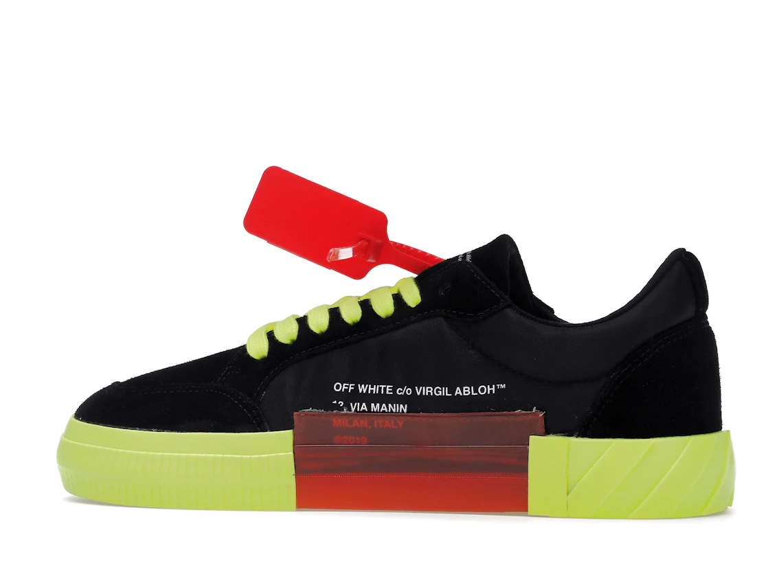 Vue 21 de Off-White Low Vulc Black Fluo Yellow
