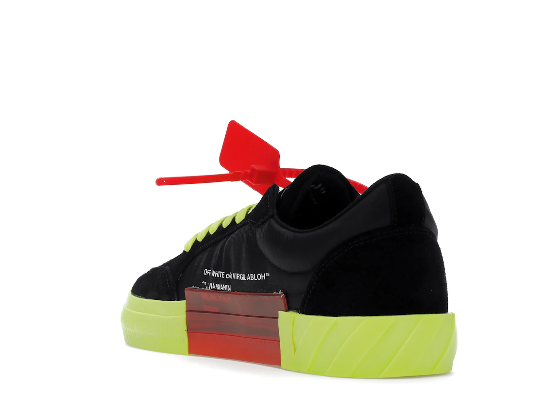 Vue 25 de Off-White Low Vulc Black Fluo Yellow