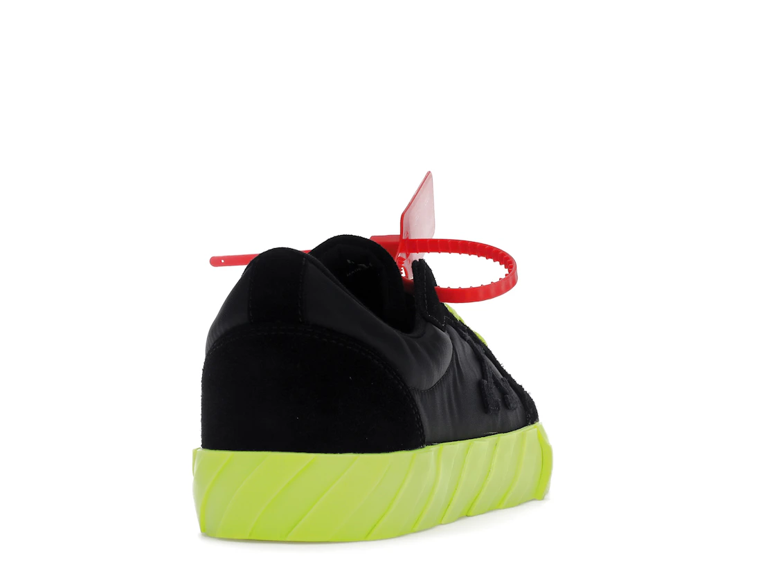 Vue 30 de Off-White Low Vulc Black Fluo Yellow