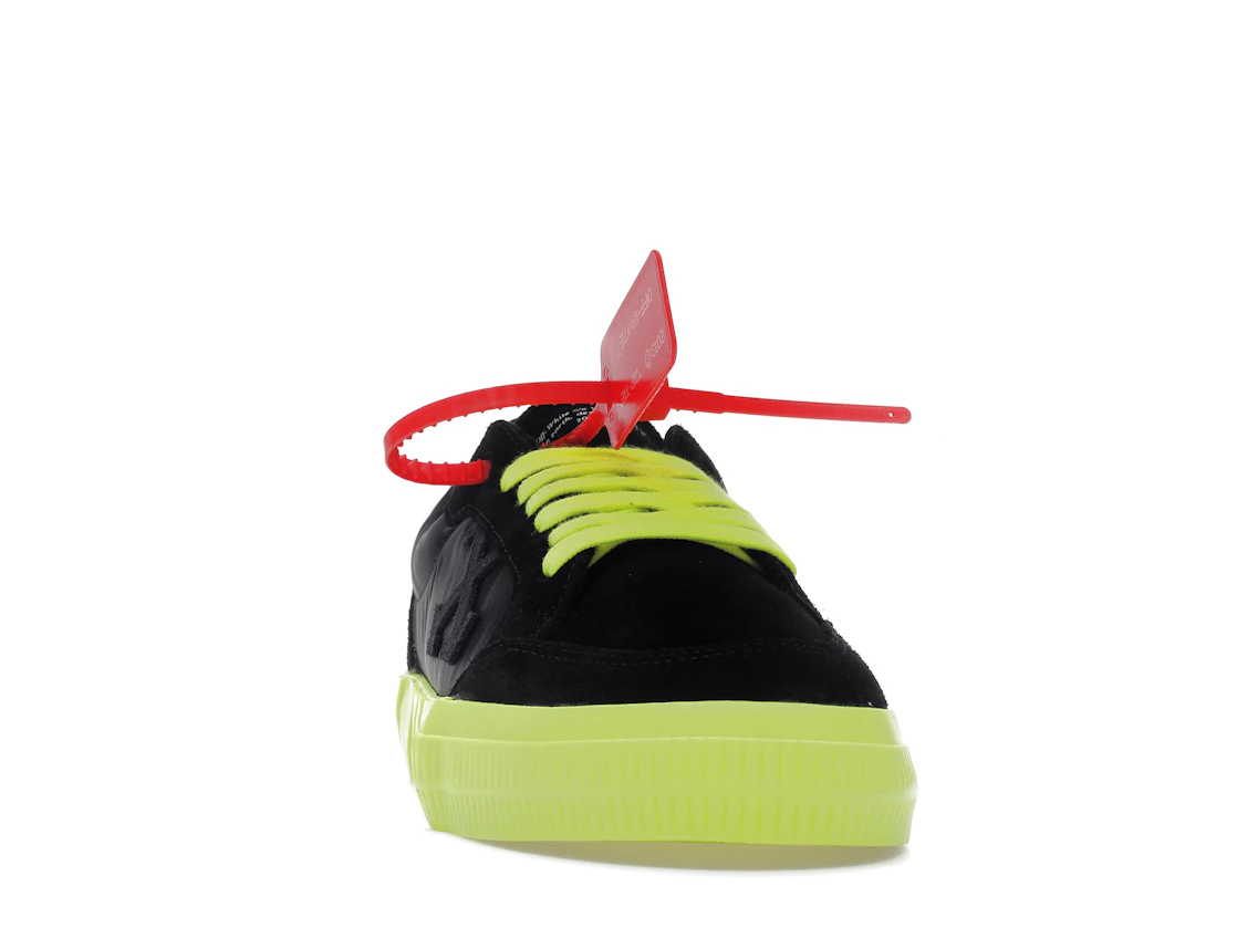 Vue 9 de Off-White Low Vulc Black Fluo Yellow