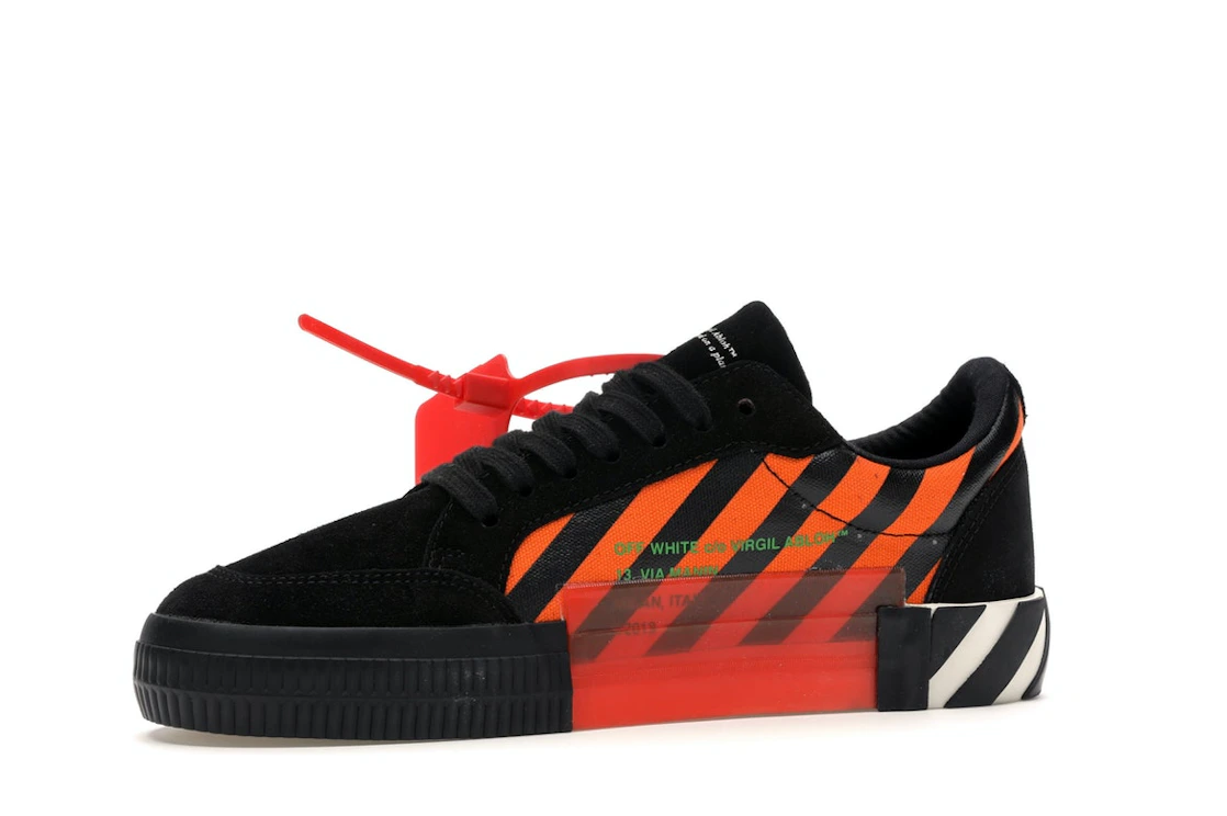 Vue 17 de Off-White Low Vulc Black Orange