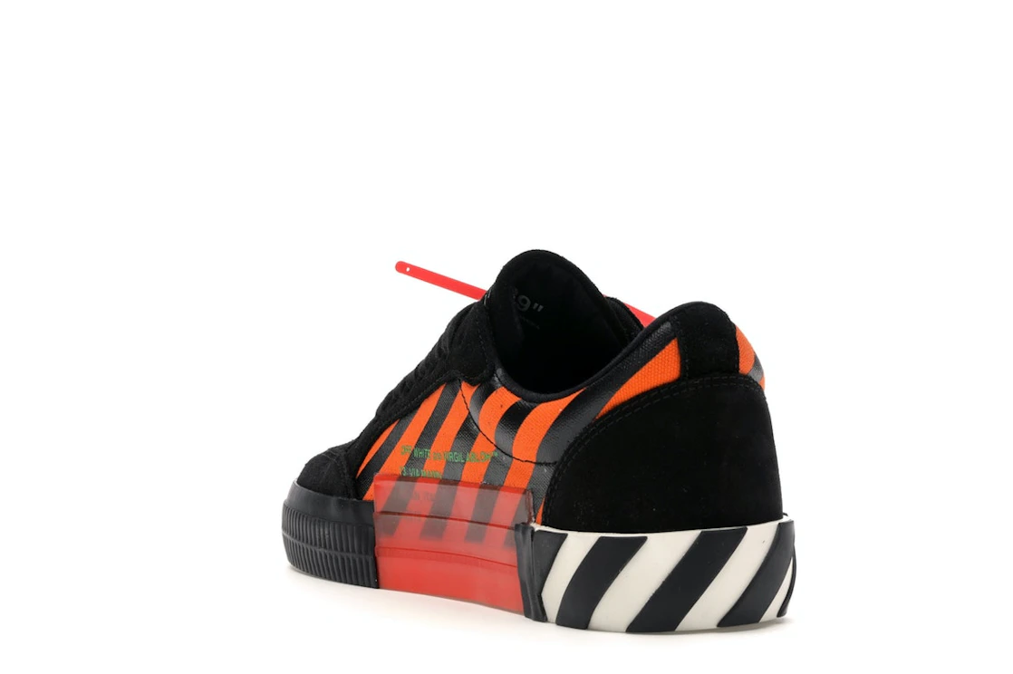 Vue 25 de Off-White Low Vulc Black Orange