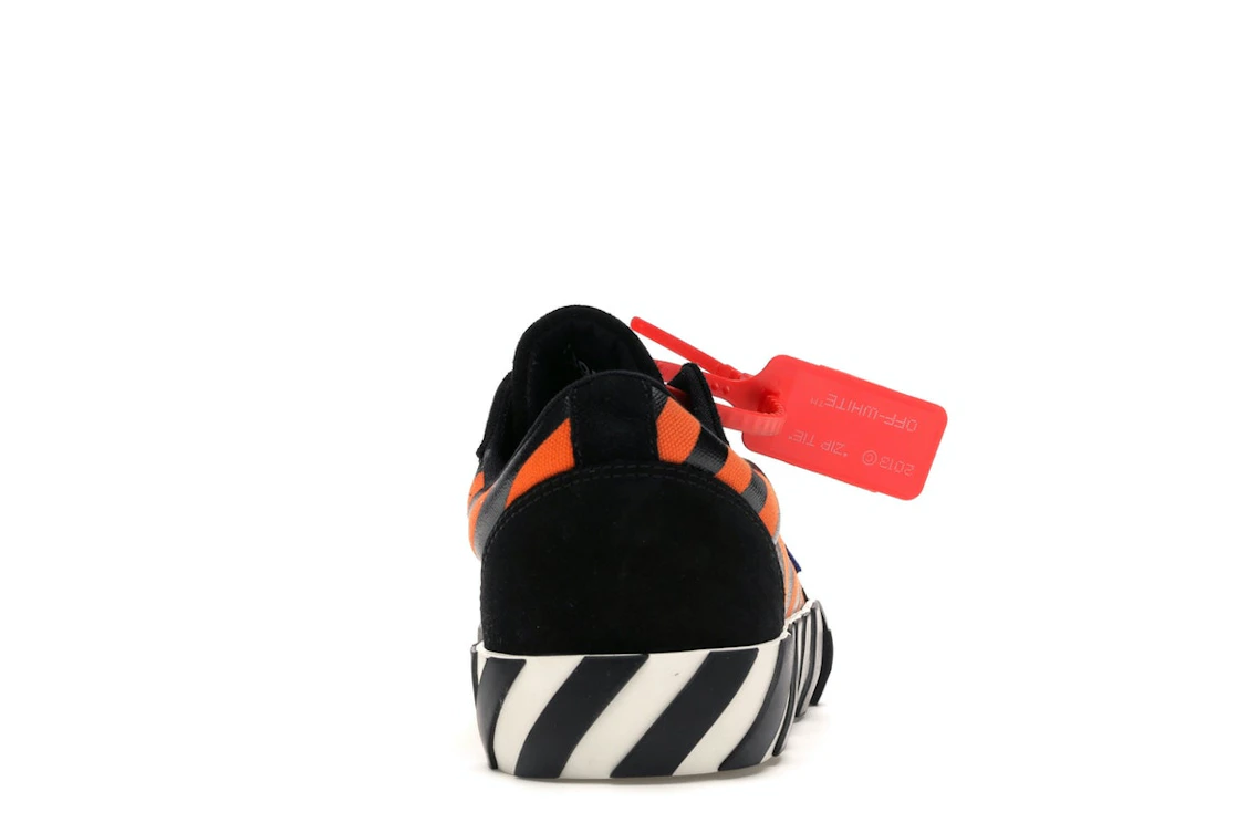 Vue 28 de Off-White Low Vulc Black Orange