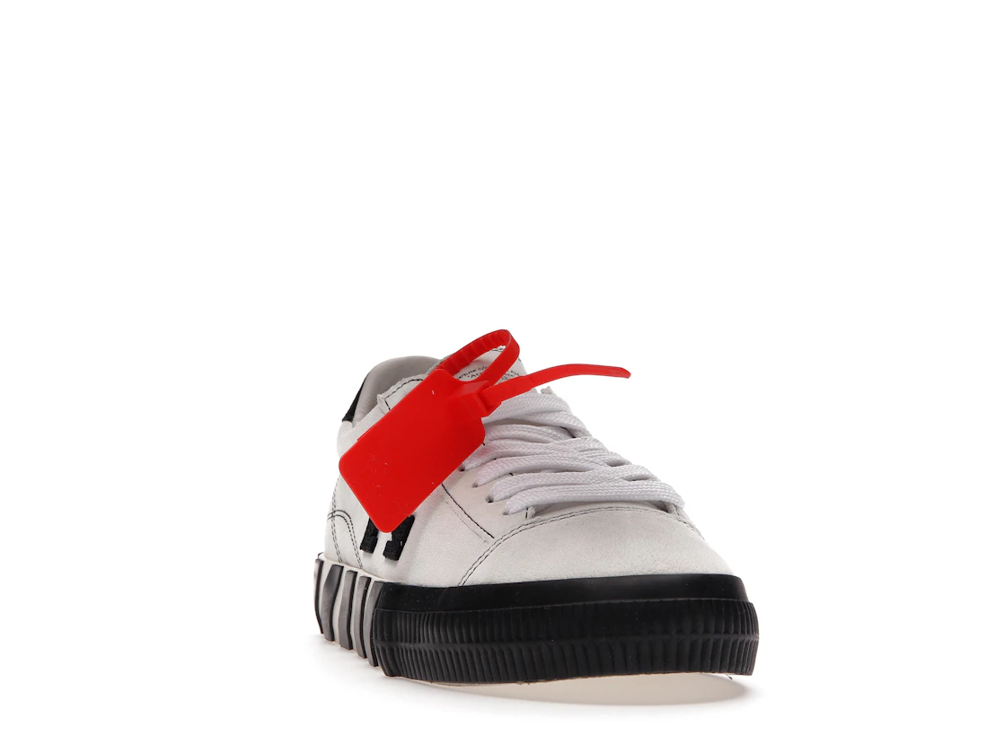 Vue 8 de Off-White Low Vulc White Black 