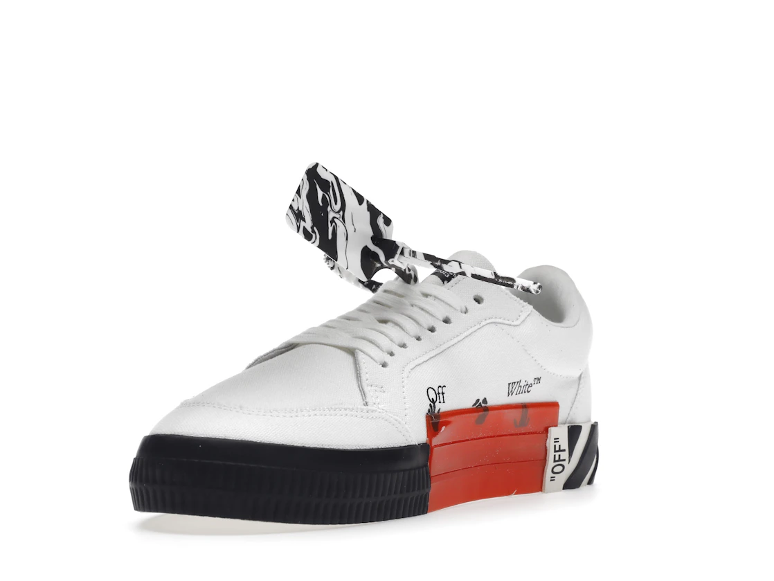 Vue 14 de Off-White Low Vulc White Black AW20