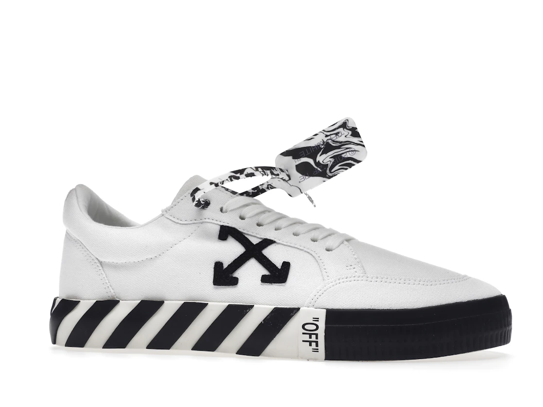Vue 3 de Off-White Low Vulc White Black AW20