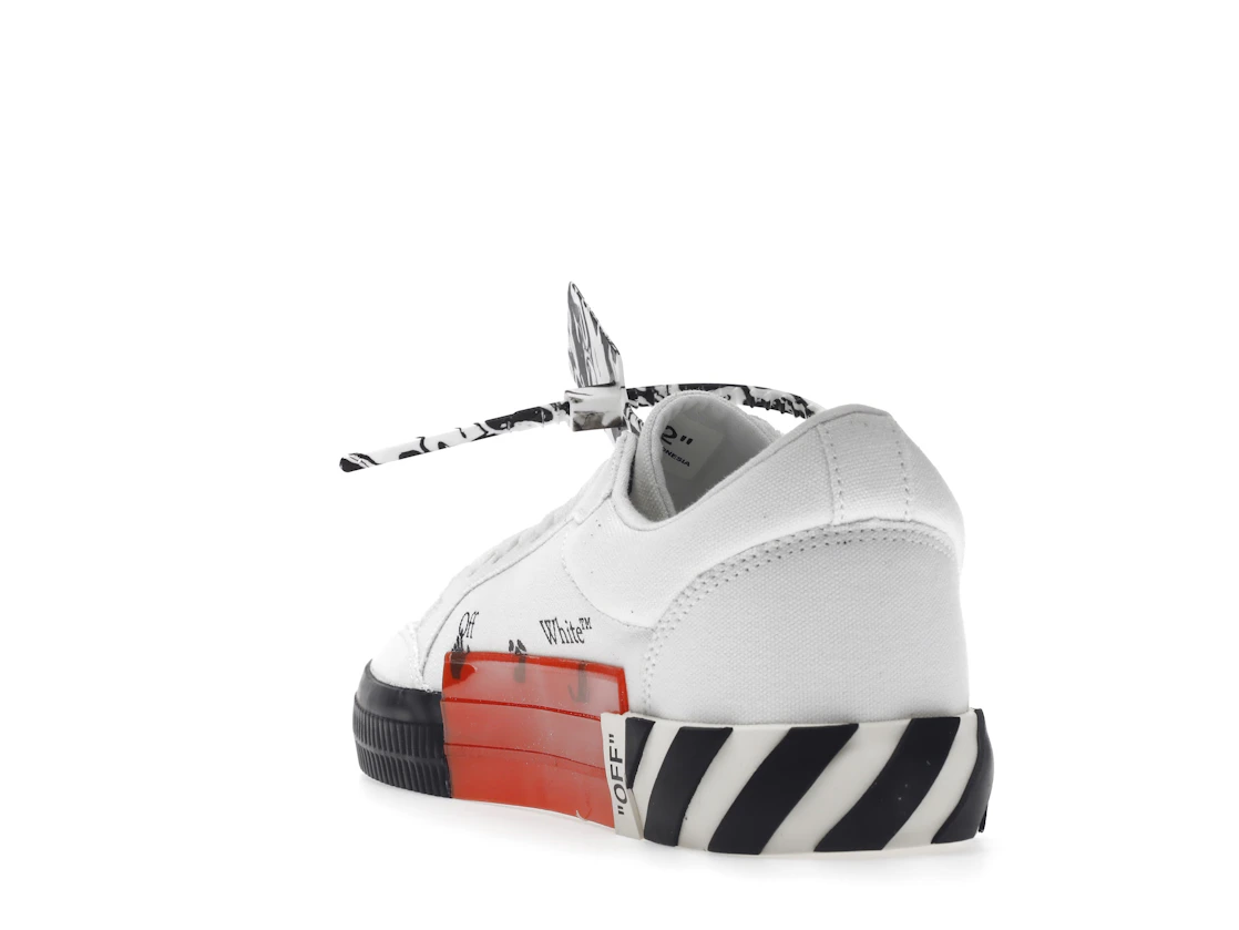 Vue 26 de Off-White Low Vulc White Black AW20