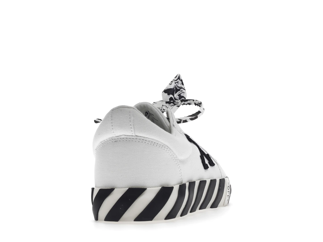Vue 30 de Off-White Low Vulc White Black AW20