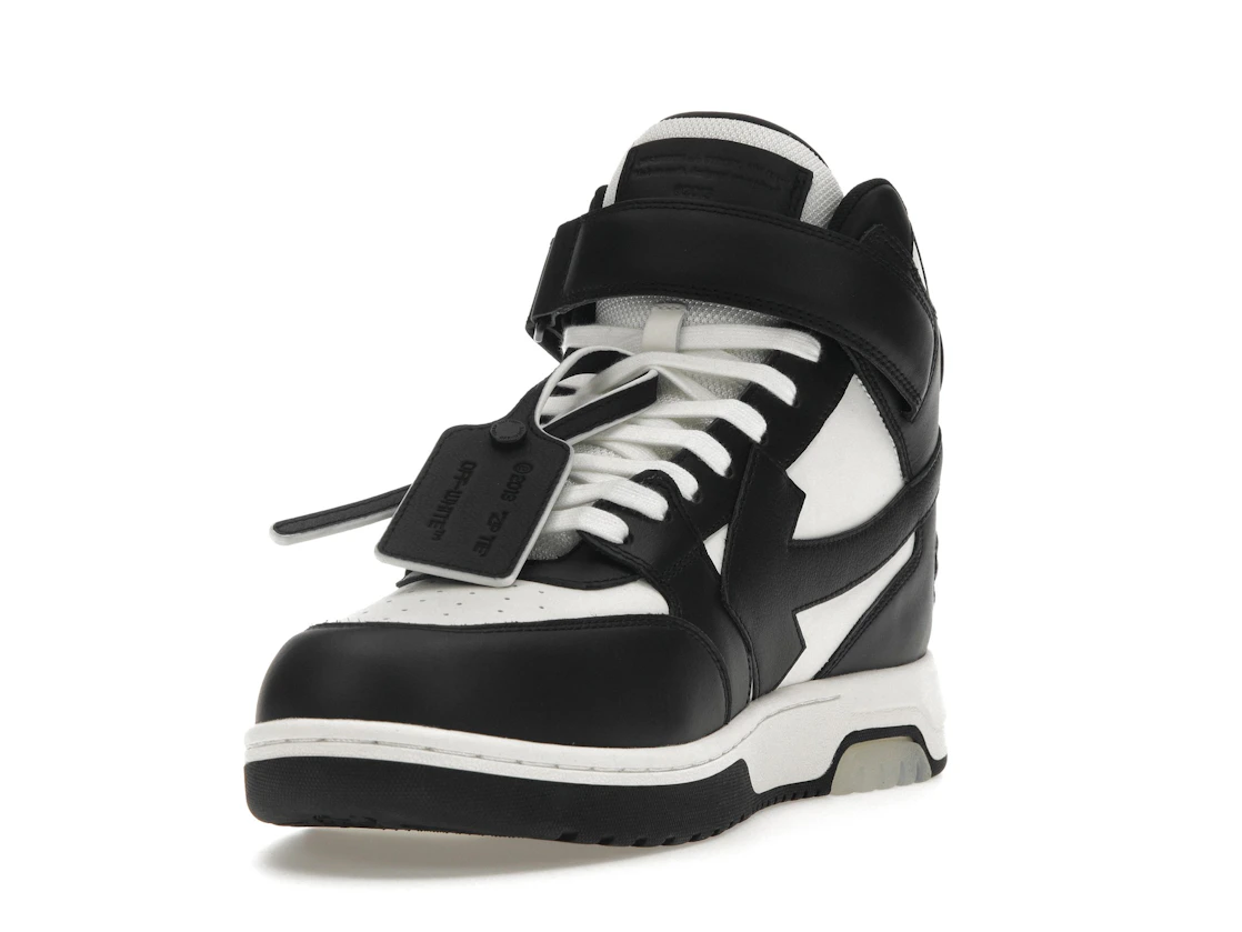 Vue 13 de Off-White Out Of Office Mid Top Panda