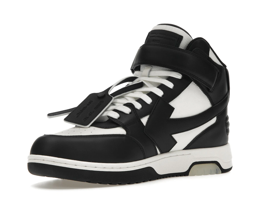 Vue 15 de Off-White Out Of Office Mid Top Panda