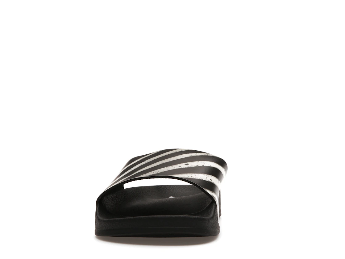 Vue 11 de Off-White Spray Stripes Slides Black