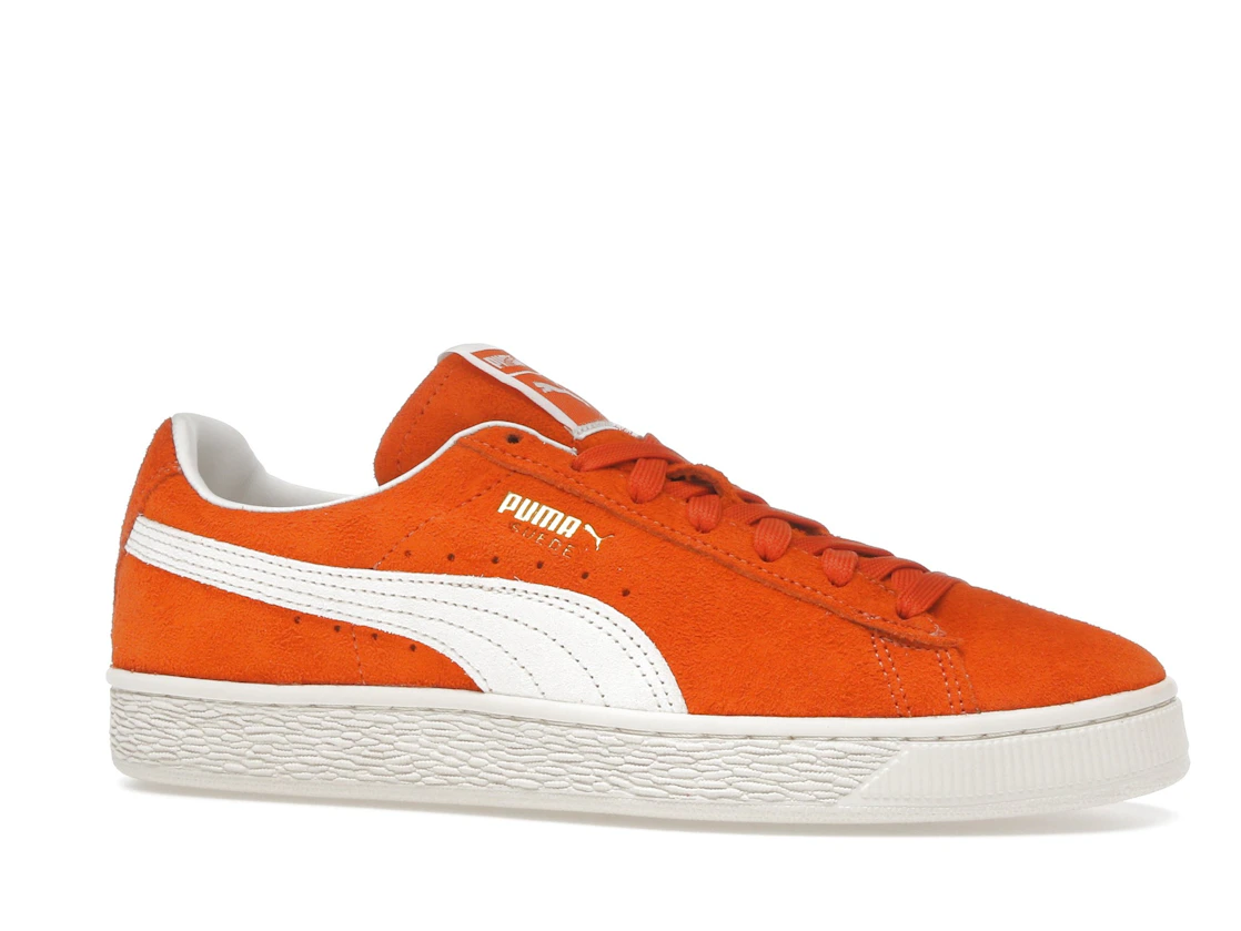 Vue 3 de Puma Suede Charles F. Stead Orange Glo White