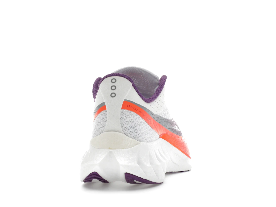 Vue 29 de Saucony Endorphin Pro 4 White Violet 