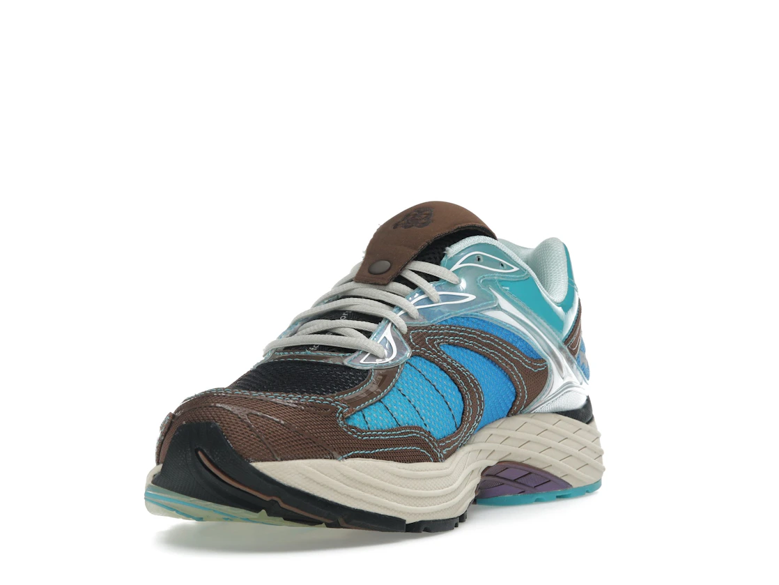 Vue 13 de Saucony ProGrid Omni 9 Footpatrol Blue Brown
