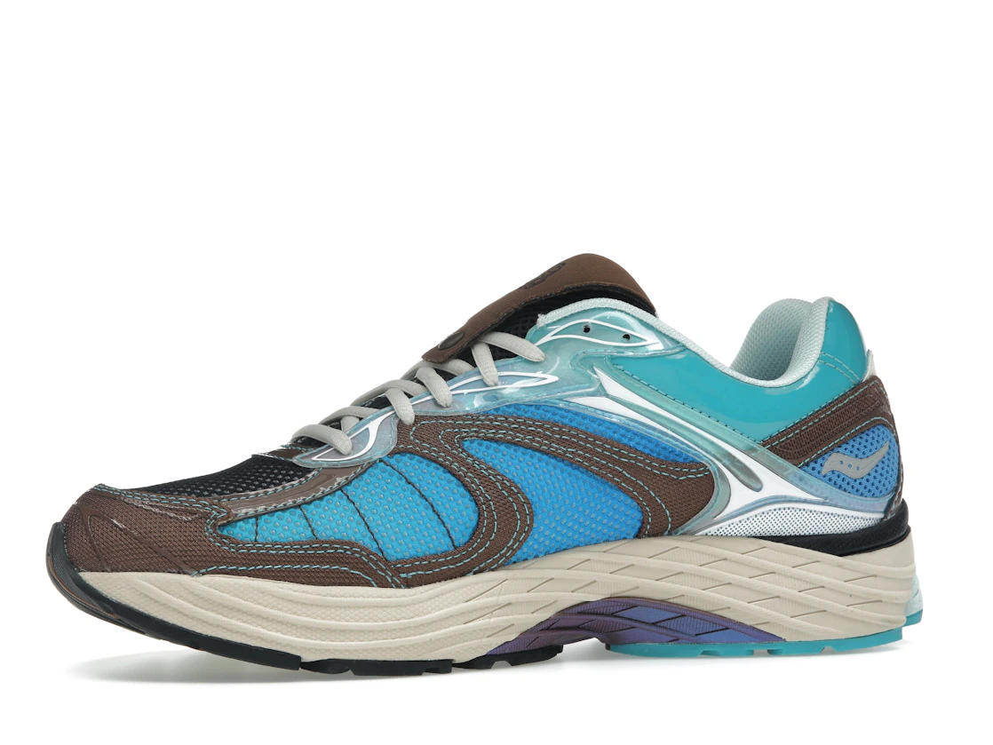 Vue 17 de Saucony ProGrid Omni 9 Footpatrol Blue Brown