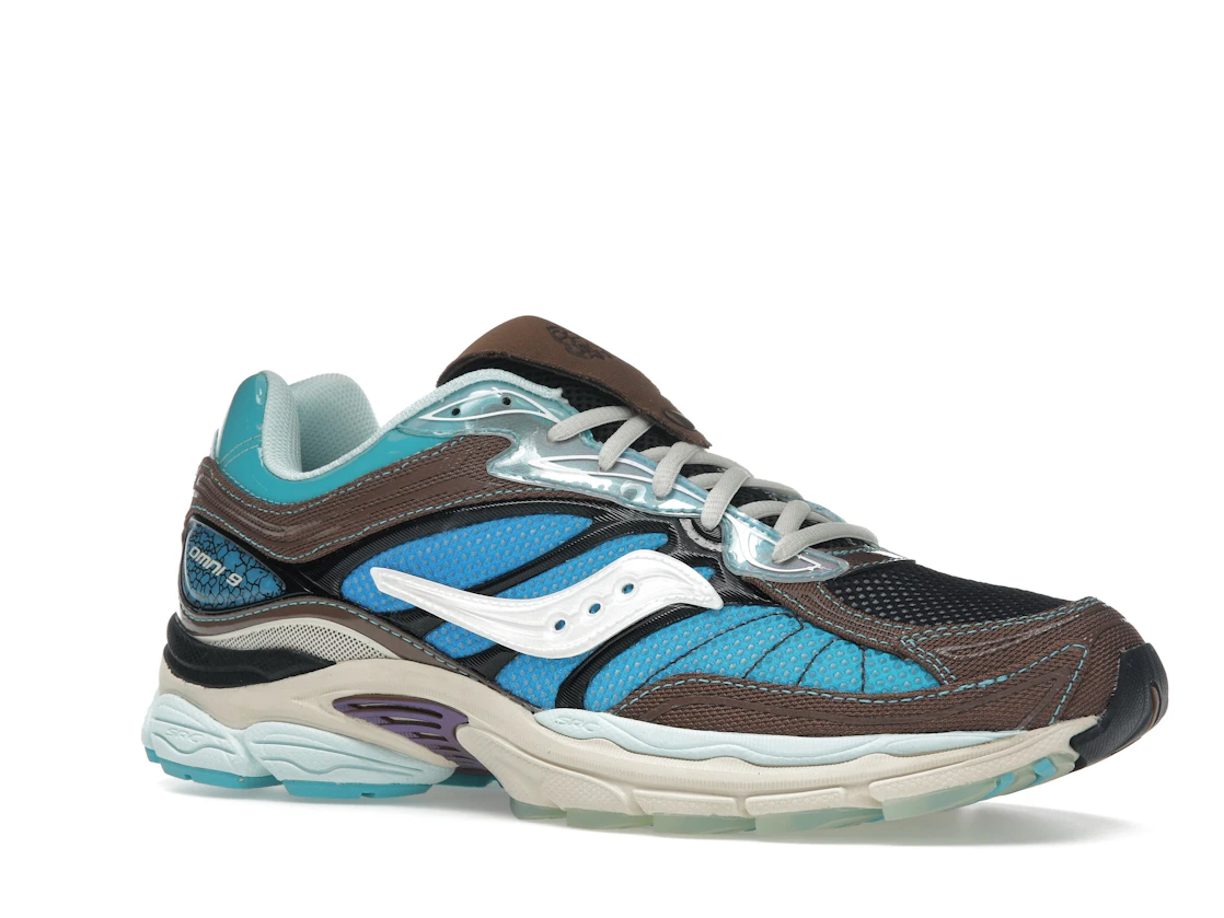 Vue 4 de Saucony ProGrid Omni 9 Footpatrol Blue Brown