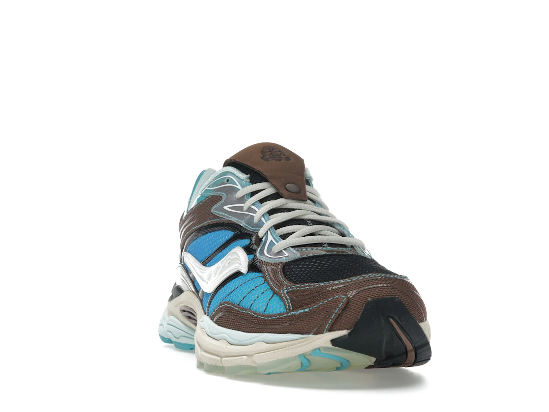 Vue 8 de Saucony ProGrid Omni 9 Footpatrol Blue Brown