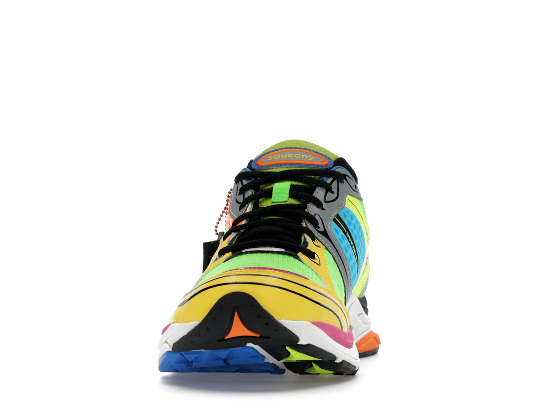 Vue 11 de Saucony ProGrid Triumph 4 Westside Gunn Super Flygod