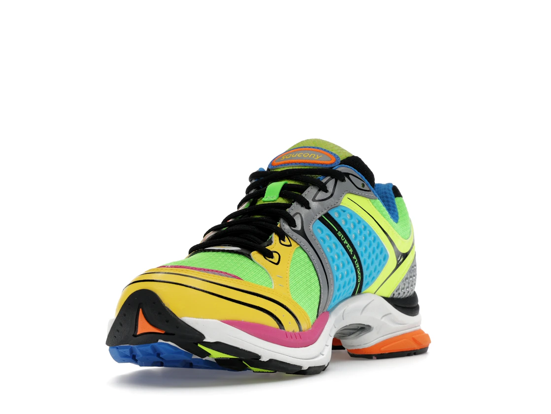 Vue 13 de Saucony ProGrid Triumph 4 Westside Gunn Super Flygod