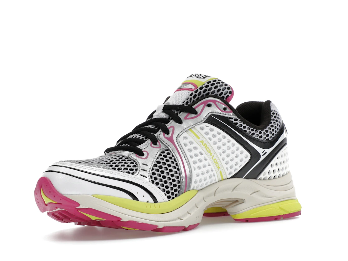 Vue 15 de Saucony ProGrid Triumph 4 White Fluo Pink