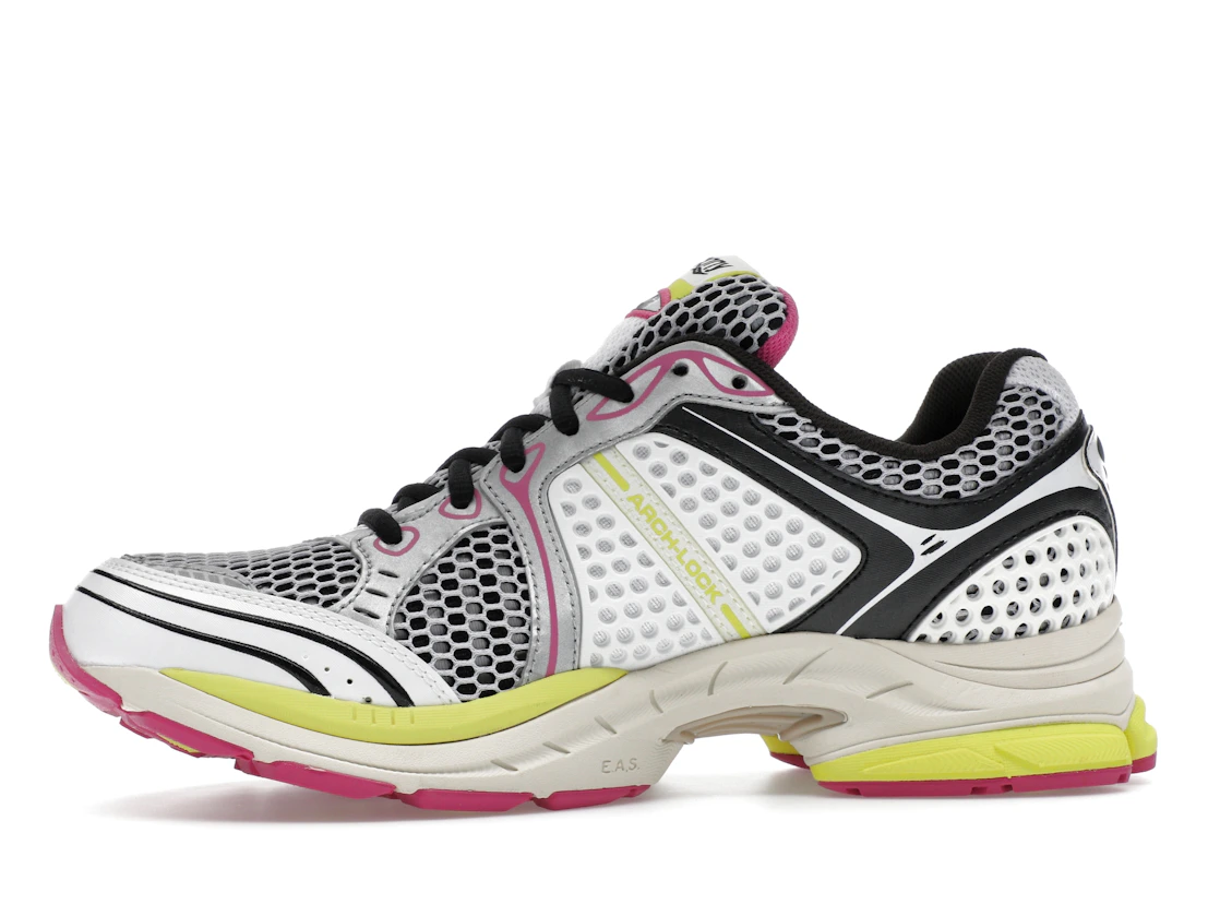 Vue 18 de Saucony ProGrid Triumph 4 White Fluo Pink