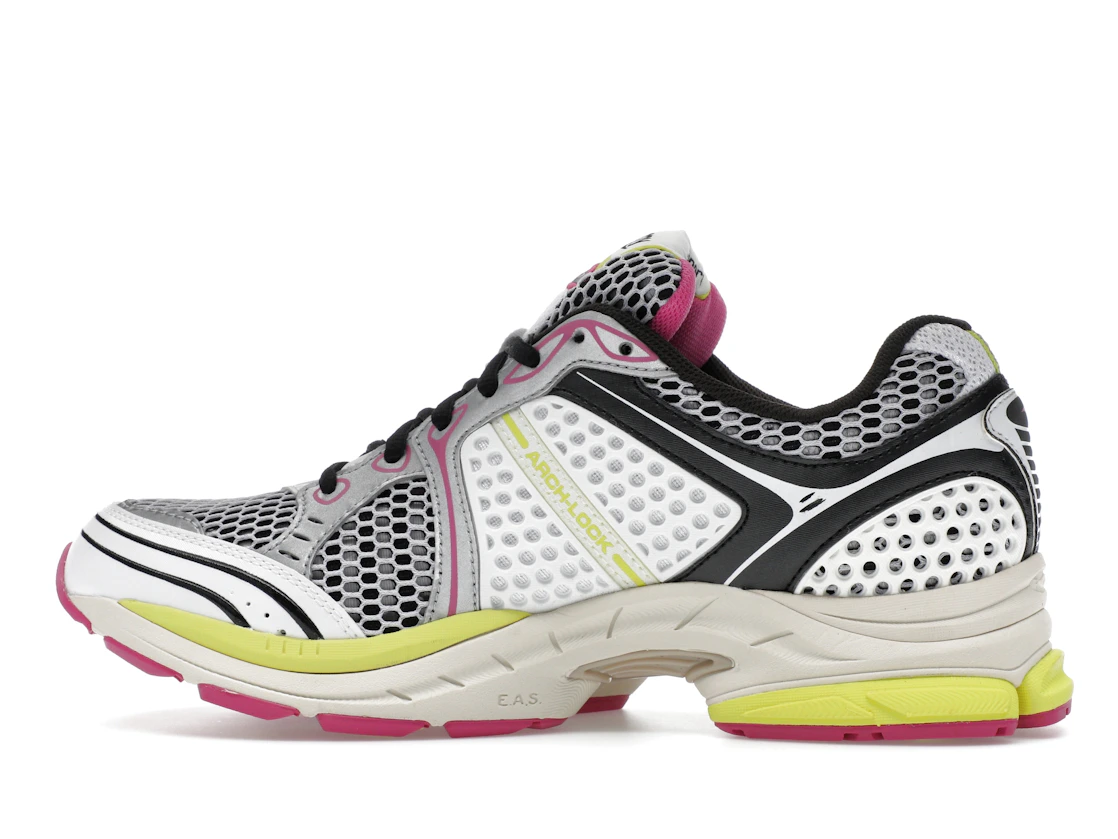 Vue 20 de Saucony ProGrid Triumph 4 White Fluo Pink