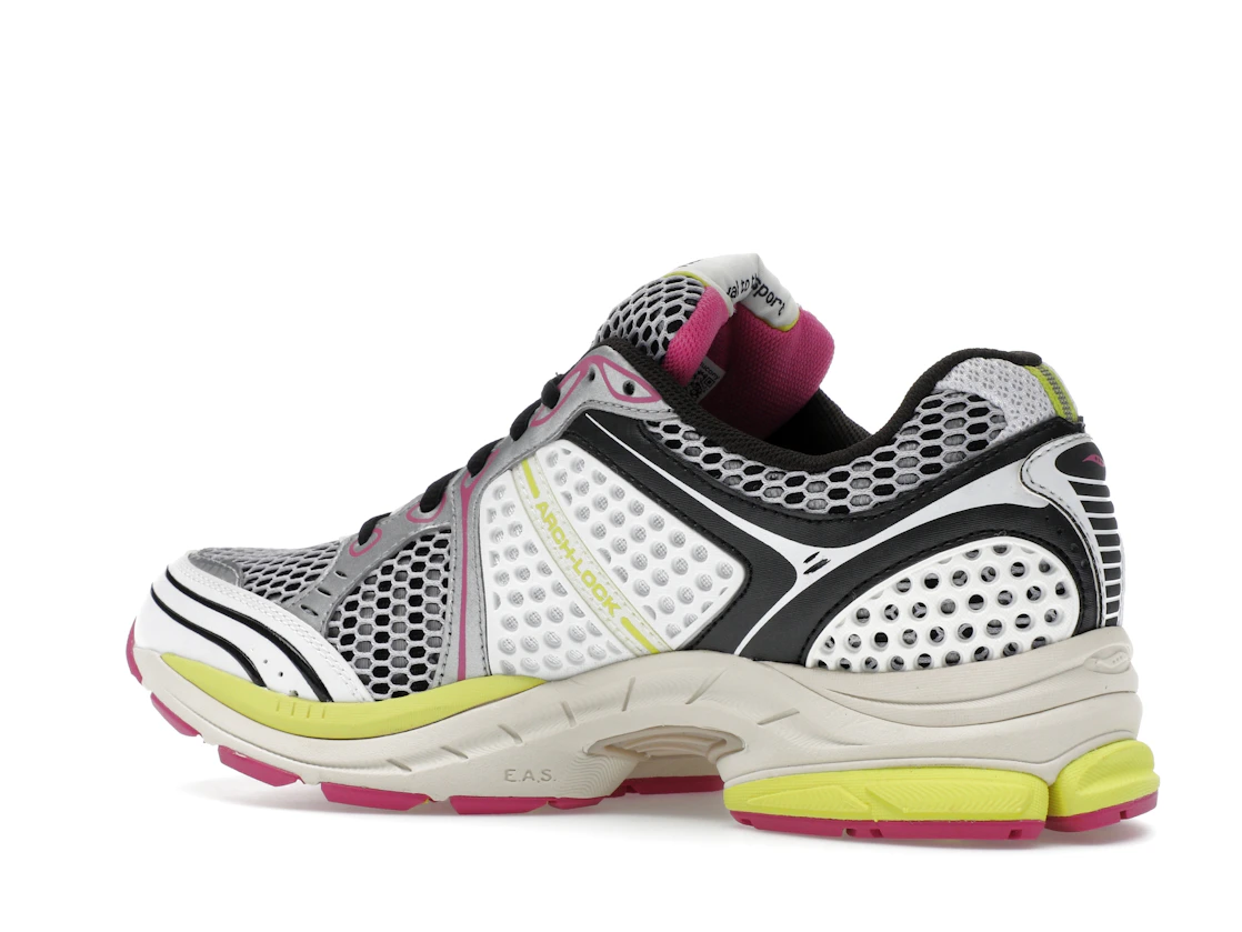 Vue 22 de Saucony ProGrid Triumph 4 White Fluo Pink