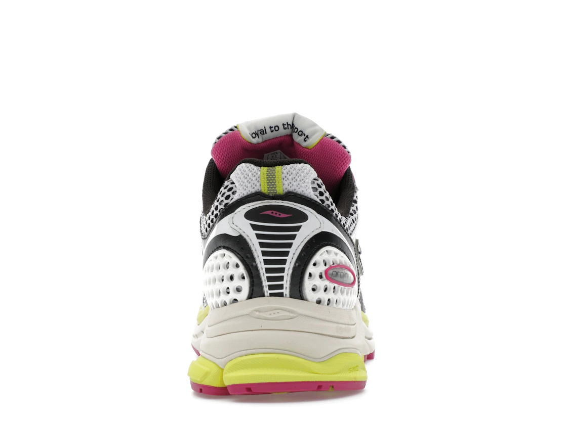 Vue 28 de Saucony ProGrid Triumph 4 White Fluo Pink