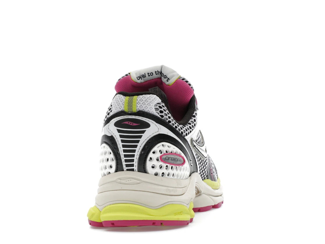 Vue 29 de Saucony ProGrid Triumph 4 White Fluo Pink