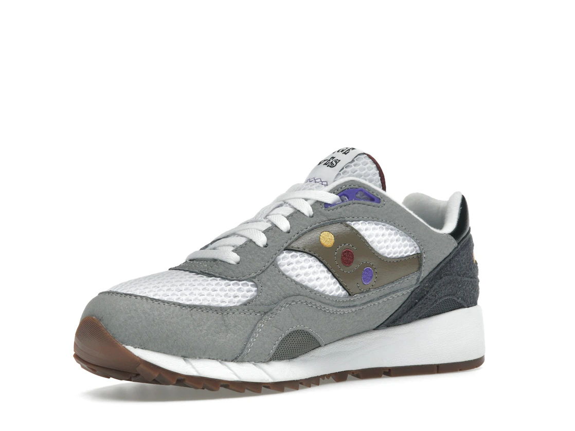 Vue 15 de Saucony Shadow 6000 Saucony & Friends Pack Hardcore Punk Scene