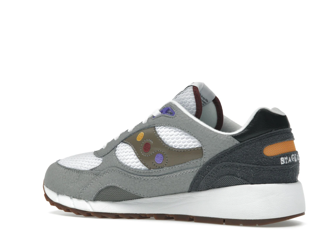 Vue 22 de Saucony Shadow 6000 Saucony & Friends Pack Hardcore Punk Scene