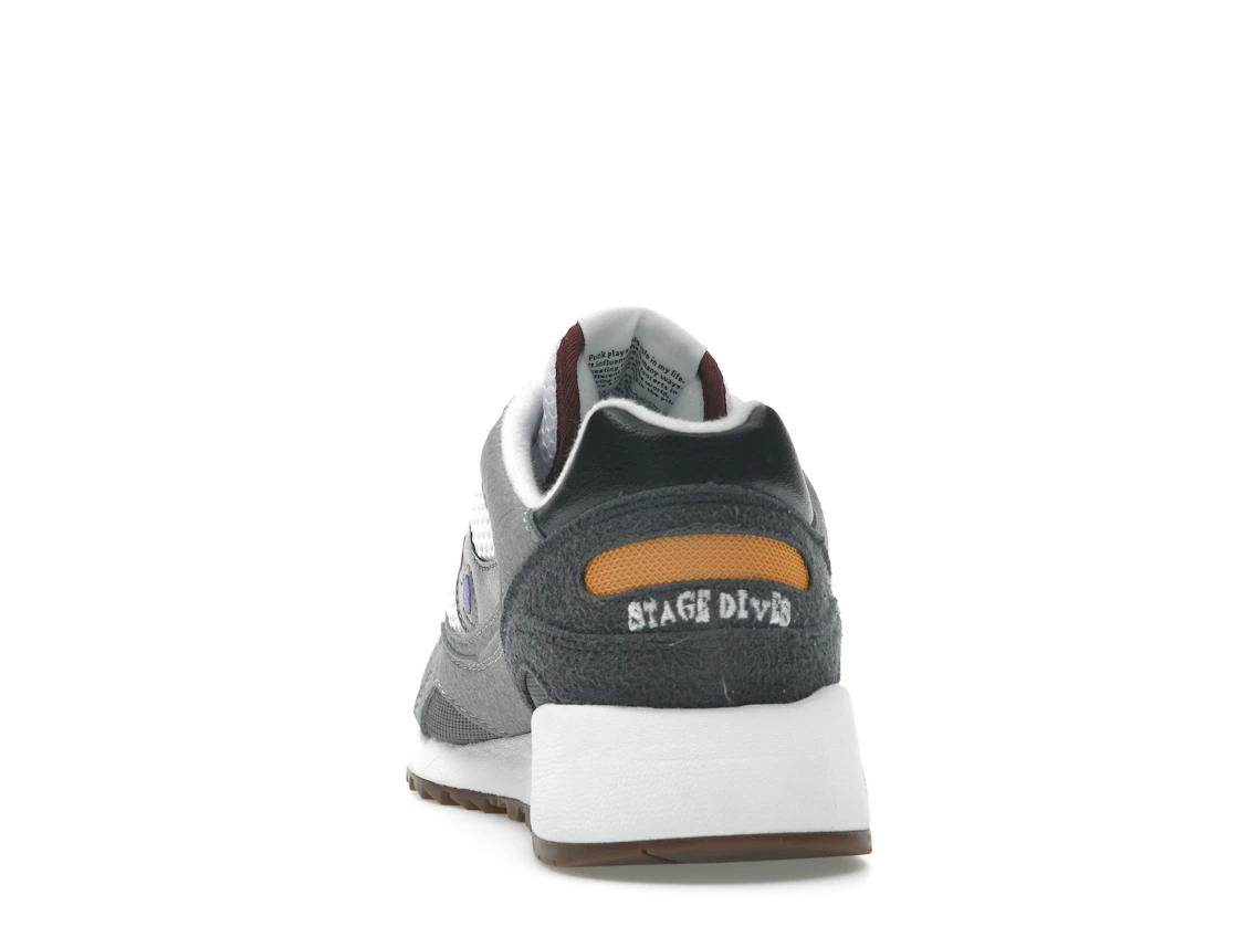 Vue 27 de Saucony Shadow 6000 Saucony & Friends Pack Hardcore Punk Scene