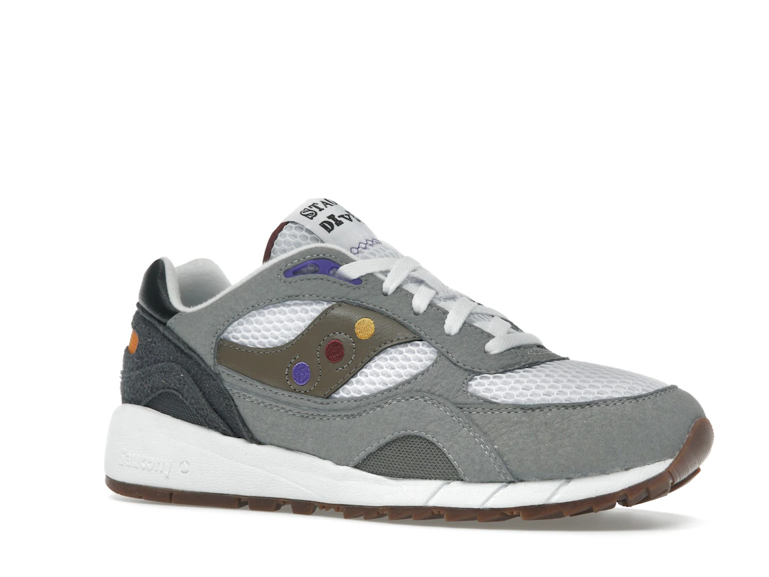 Vue 4 de Saucony Shadow 6000 Saucony & Friends Pack Hardcore Punk Scene