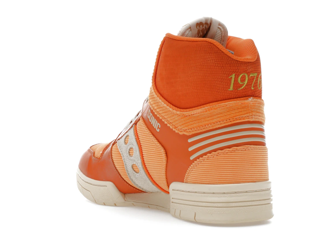 Vue 25 de Saucony Spot-Bilt Sonic High Trinidad James Hommewrk Luisa Harris