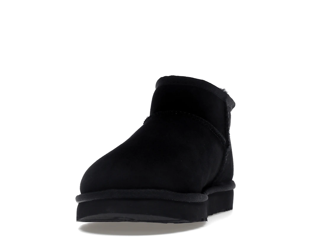 Vue 12 de UGG Classic Ultra Mini Boot Black 