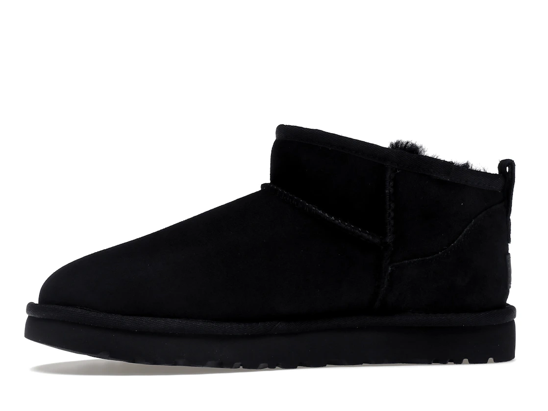 Vue 18 de UGG Classic Ultra Mini Boot Black 