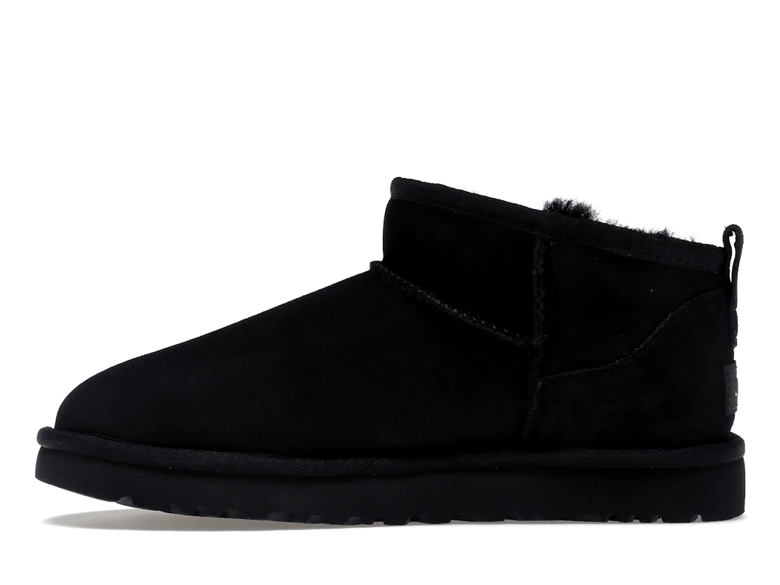 Vue 19 de UGG Classic Ultra Mini Boot Black 
