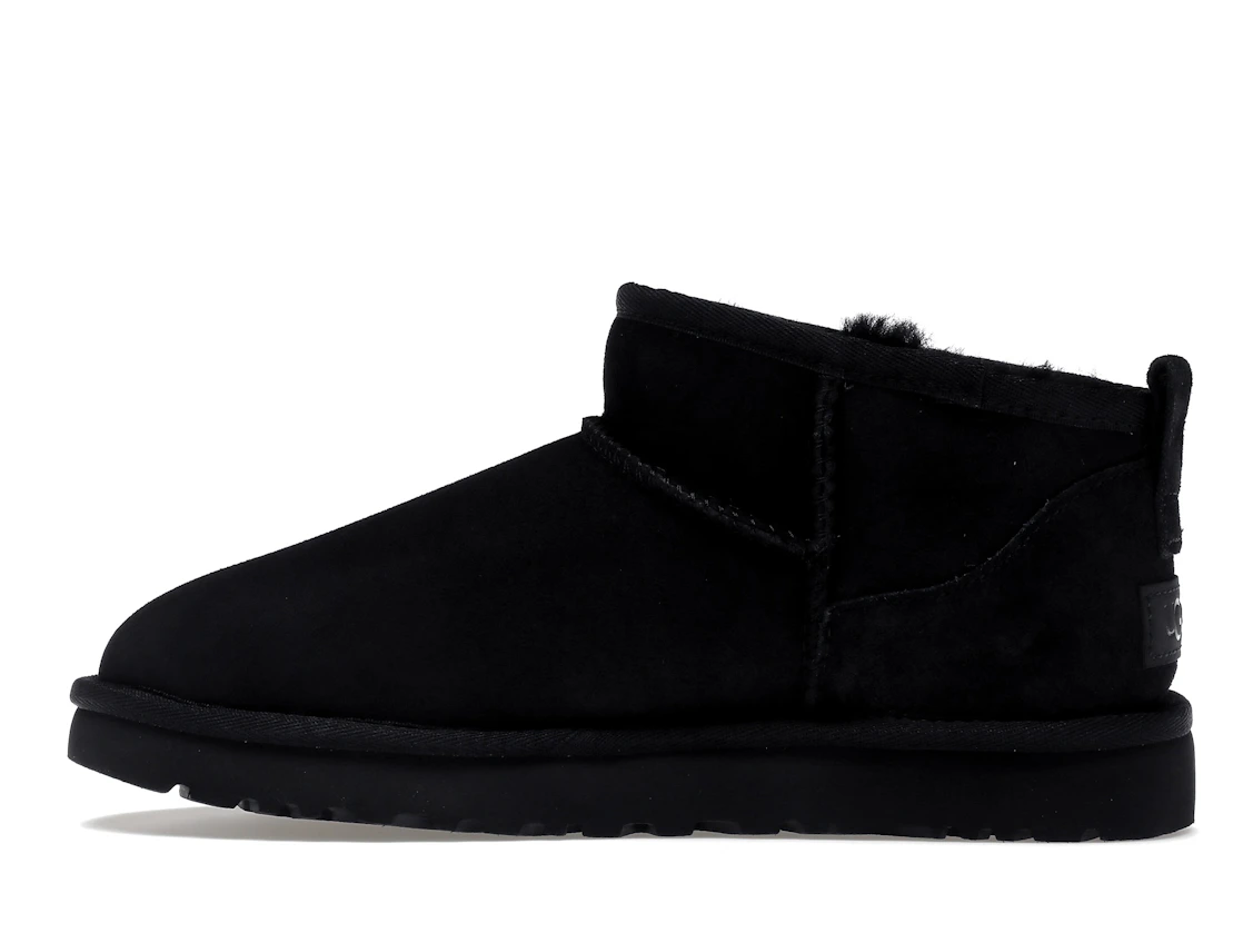 Vue 20 de UGG Classic Ultra Mini Boot Black 