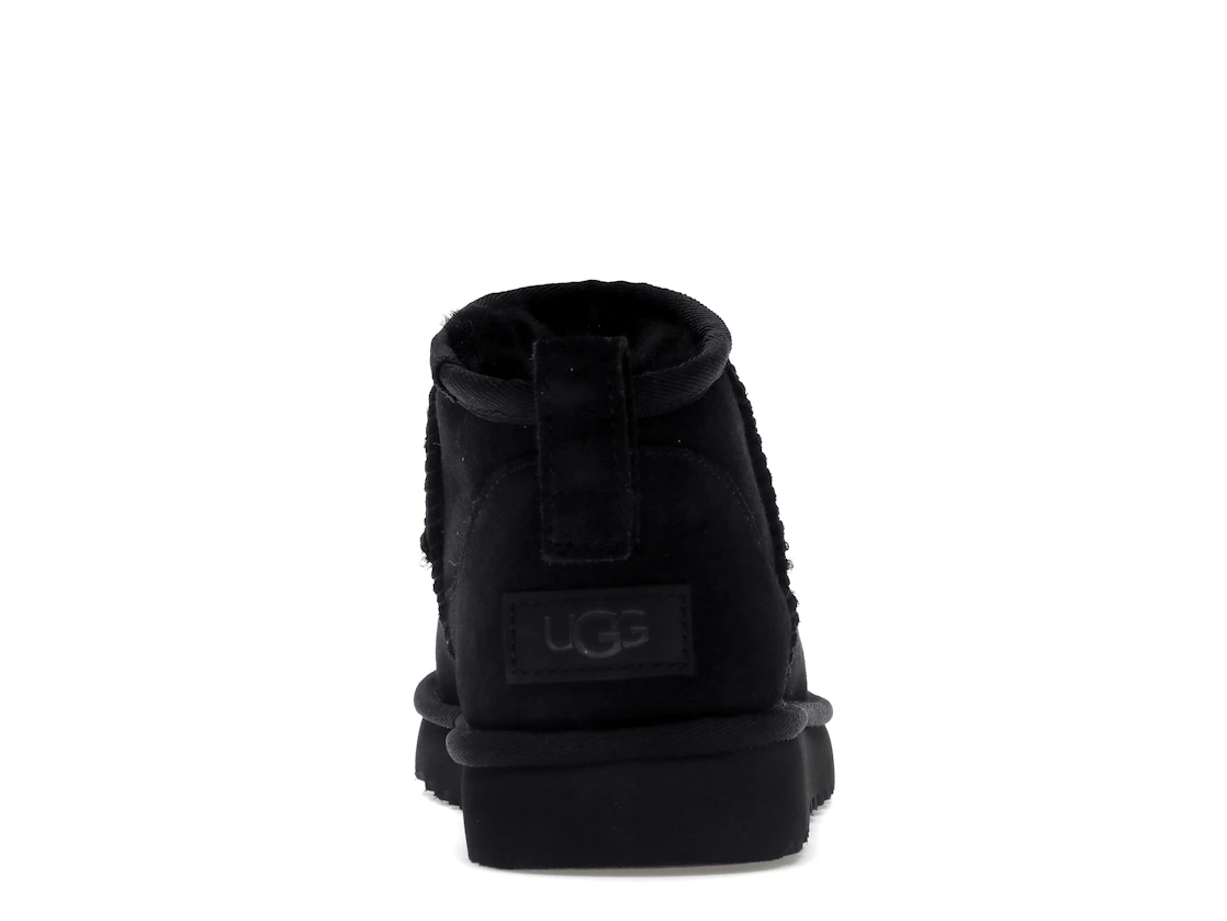 Vue 28 de UGG Classic Ultra Mini Boot Black 