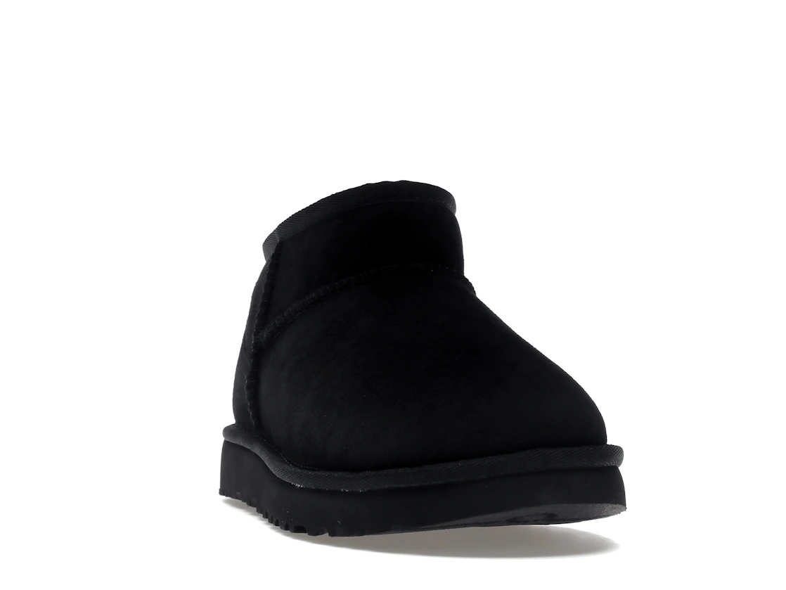 Vue 8 de UGG Classic Ultra Mini Boot Black 