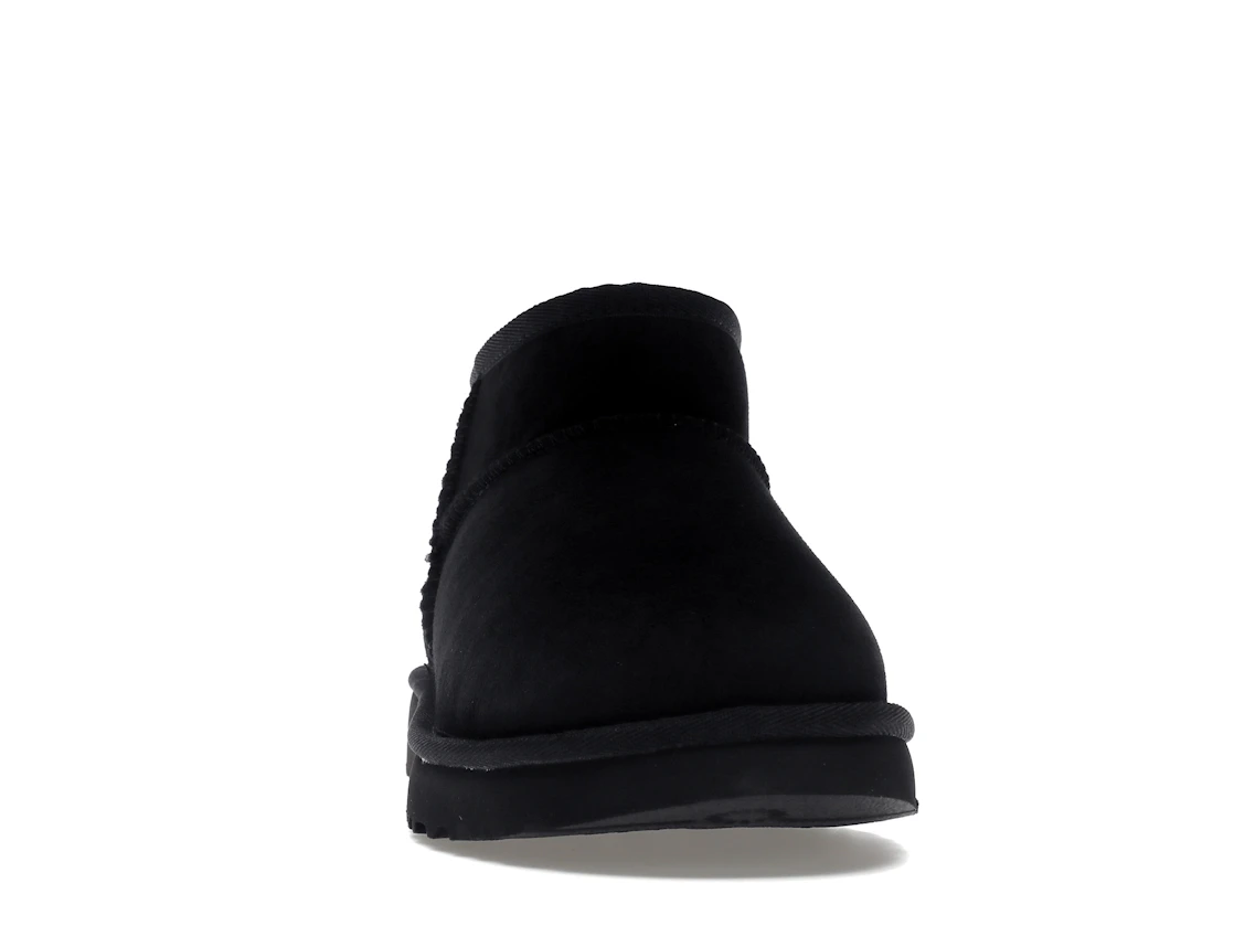 Vue 9 de UGG Classic Ultra Mini Boot Black 