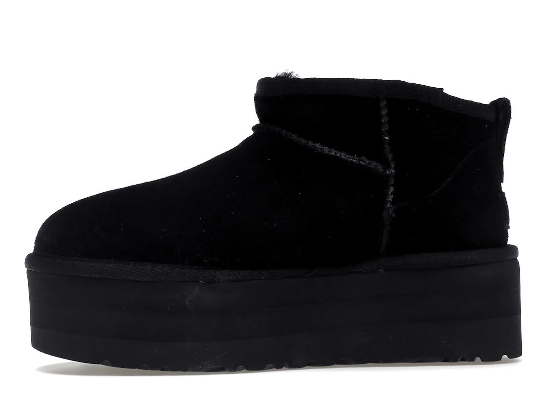Vue 18 de UGG Classic Ultra Mini Platform Boot Black 