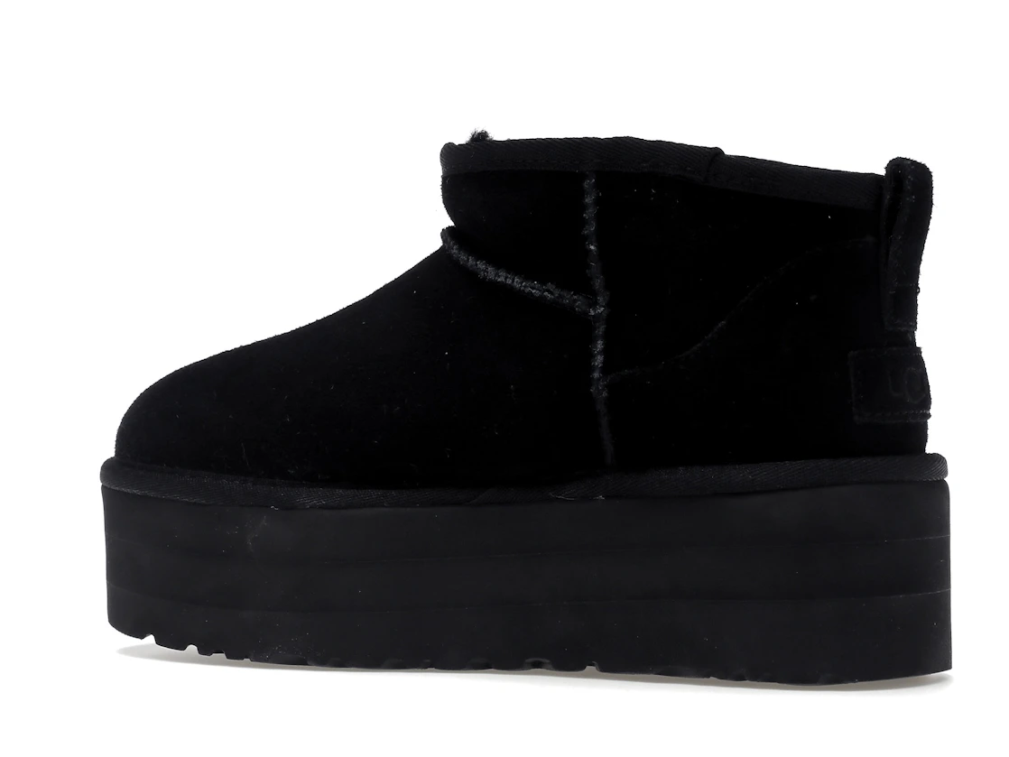 Vue 22 de UGG Classic Ultra Mini Platform Boot Black 