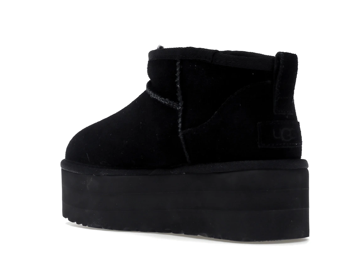 Vue 24 de UGG Classic Ultra Mini Platform Boot Black 