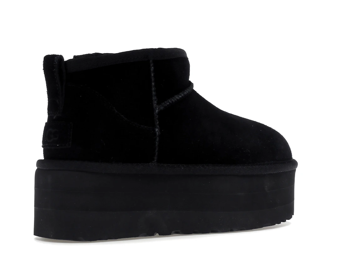 Vue 33 de UGG Classic Ultra Mini Platform Boot Black 