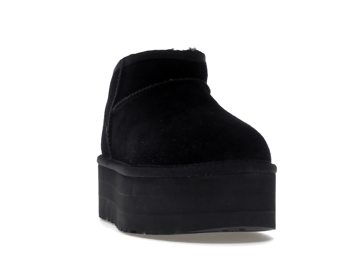Vue 8 de UGG Classic Ultra Mini Platform Boot Black 