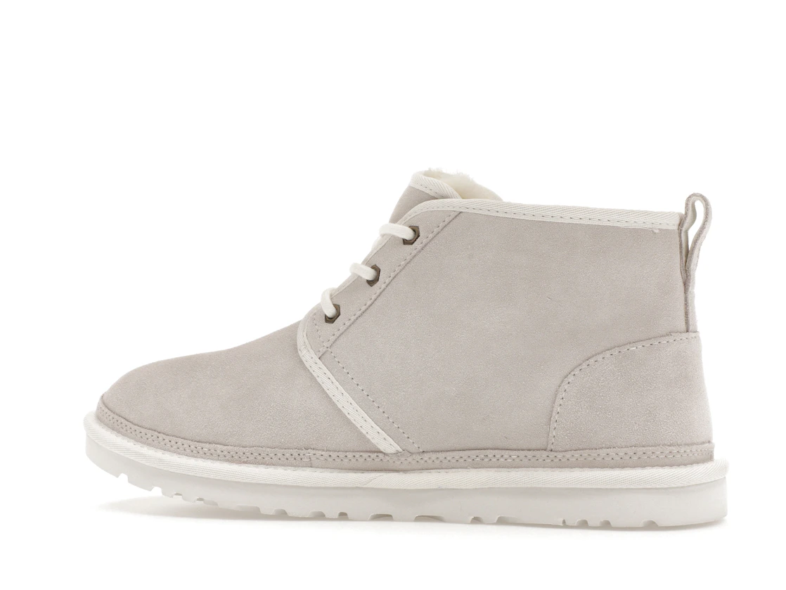 Vue 21 de UGG Neumel Boot White