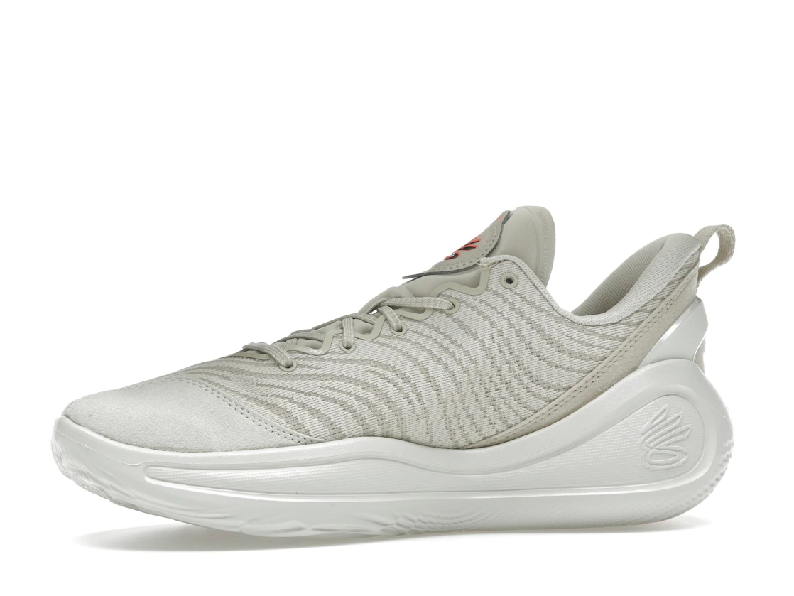 Vue 17 de Under Armour Curry Flow 12 STRN